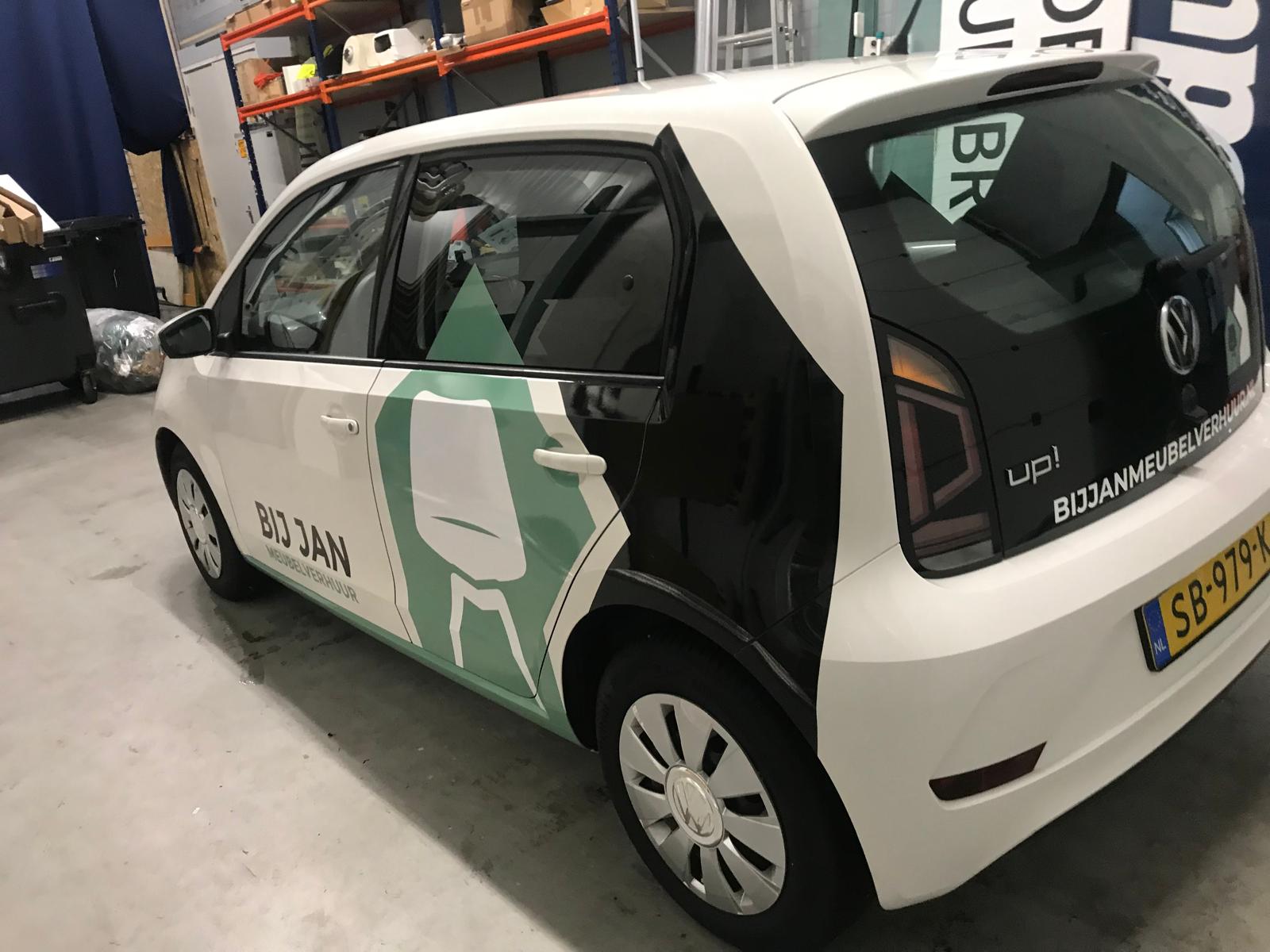 Bij Jan Meubelverhuur, foto 1.